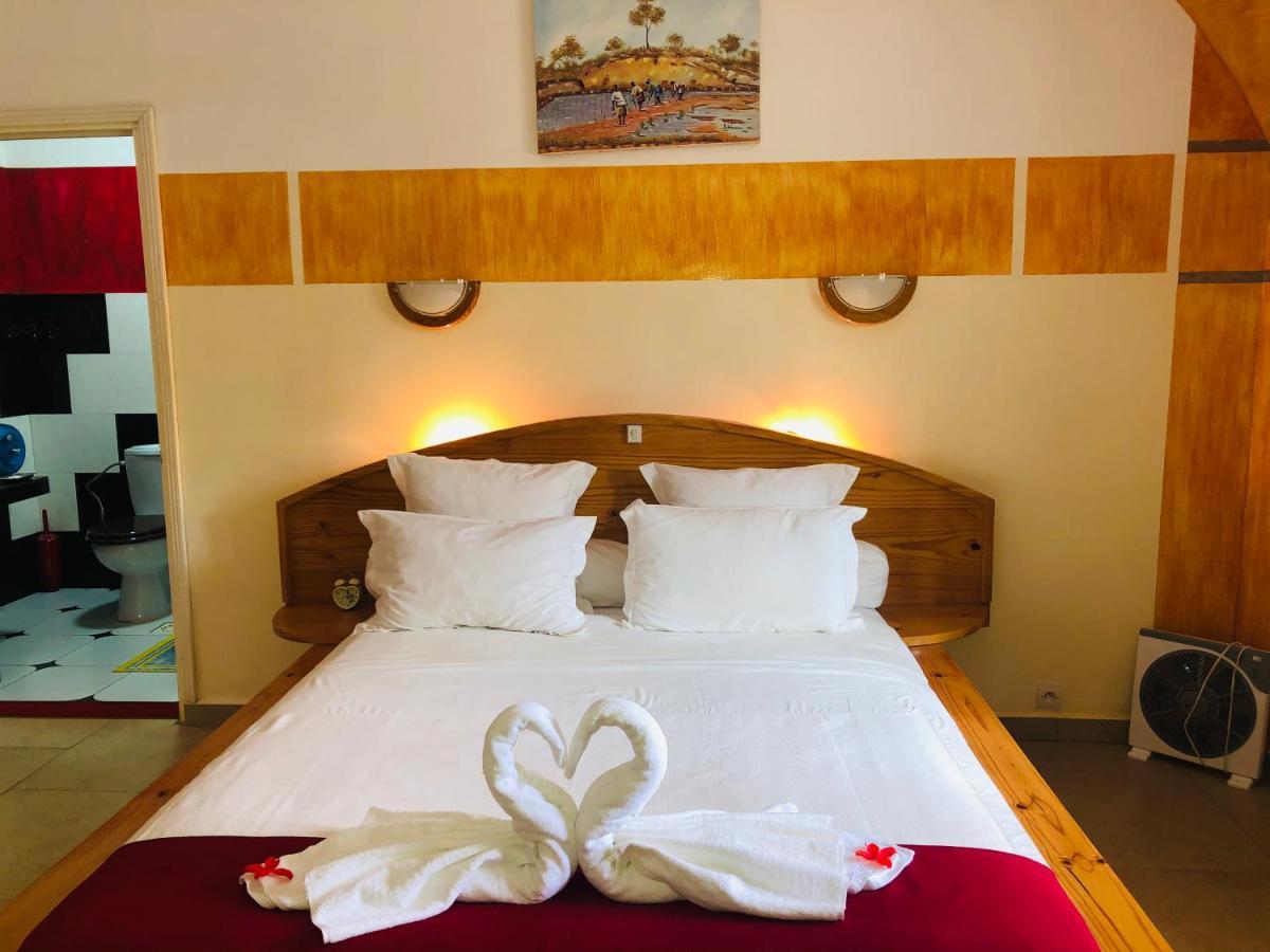 Petite Flower Guest House Talata-maty Exterior photo
