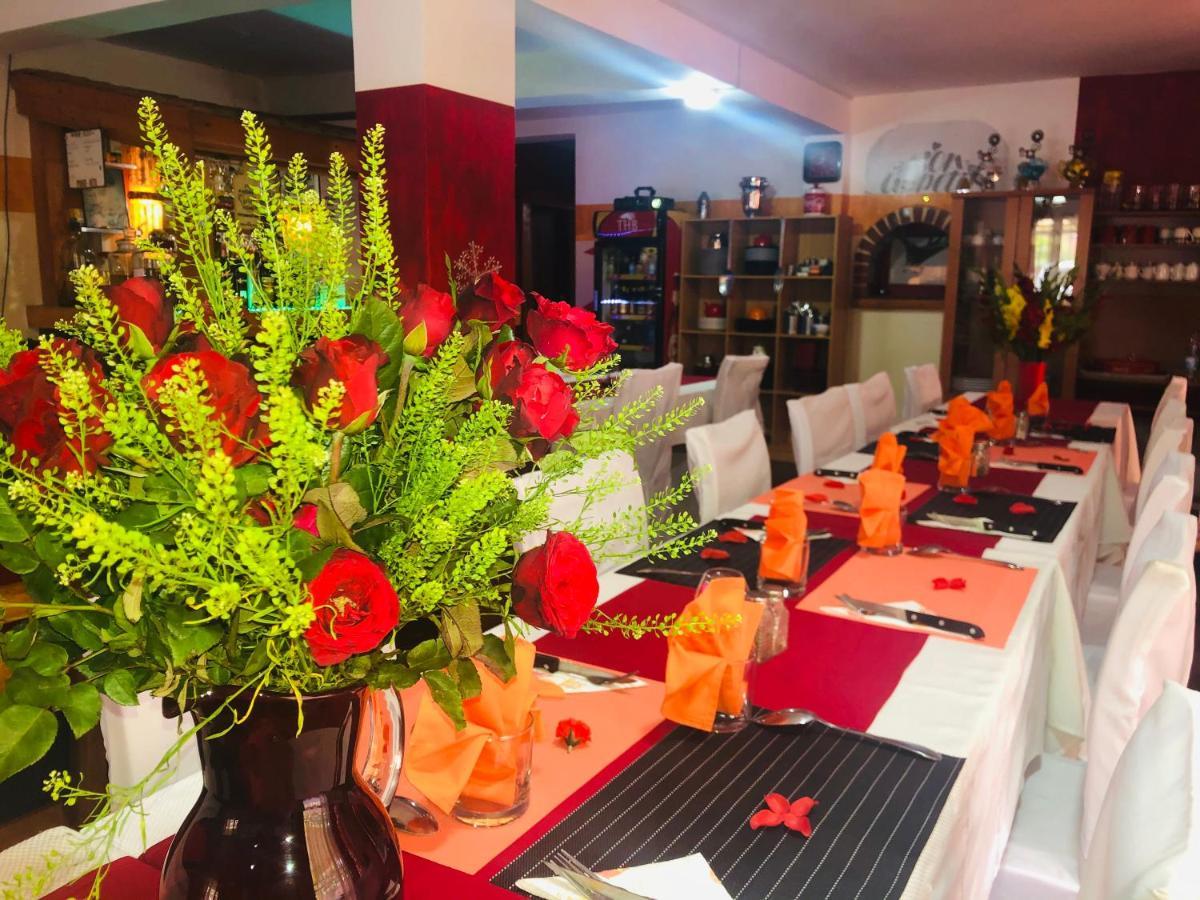 Petite Flower Guest House Talata-maty Exterior photo