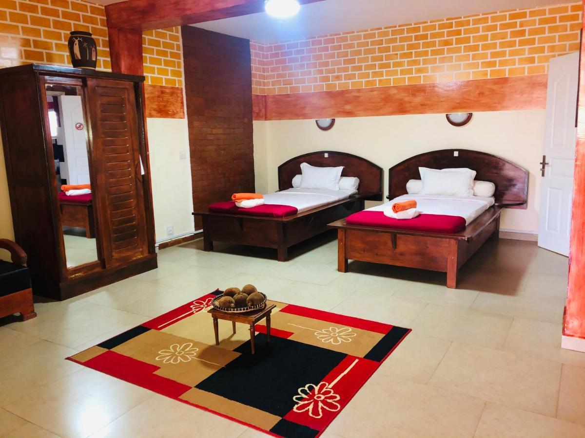 Petite Flower Guest House Talata-maty Exterior photo