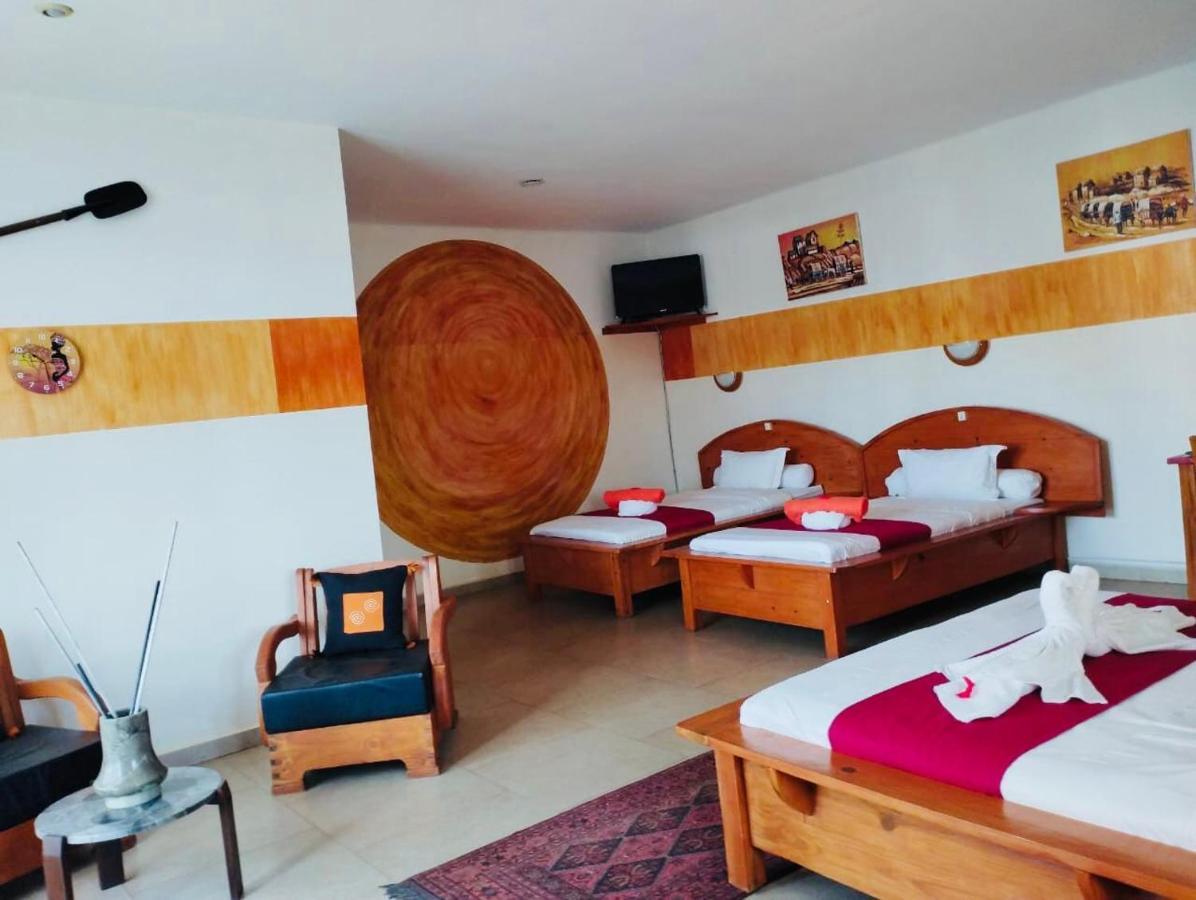 Petite Flower Guest House Talata-maty Exterior photo