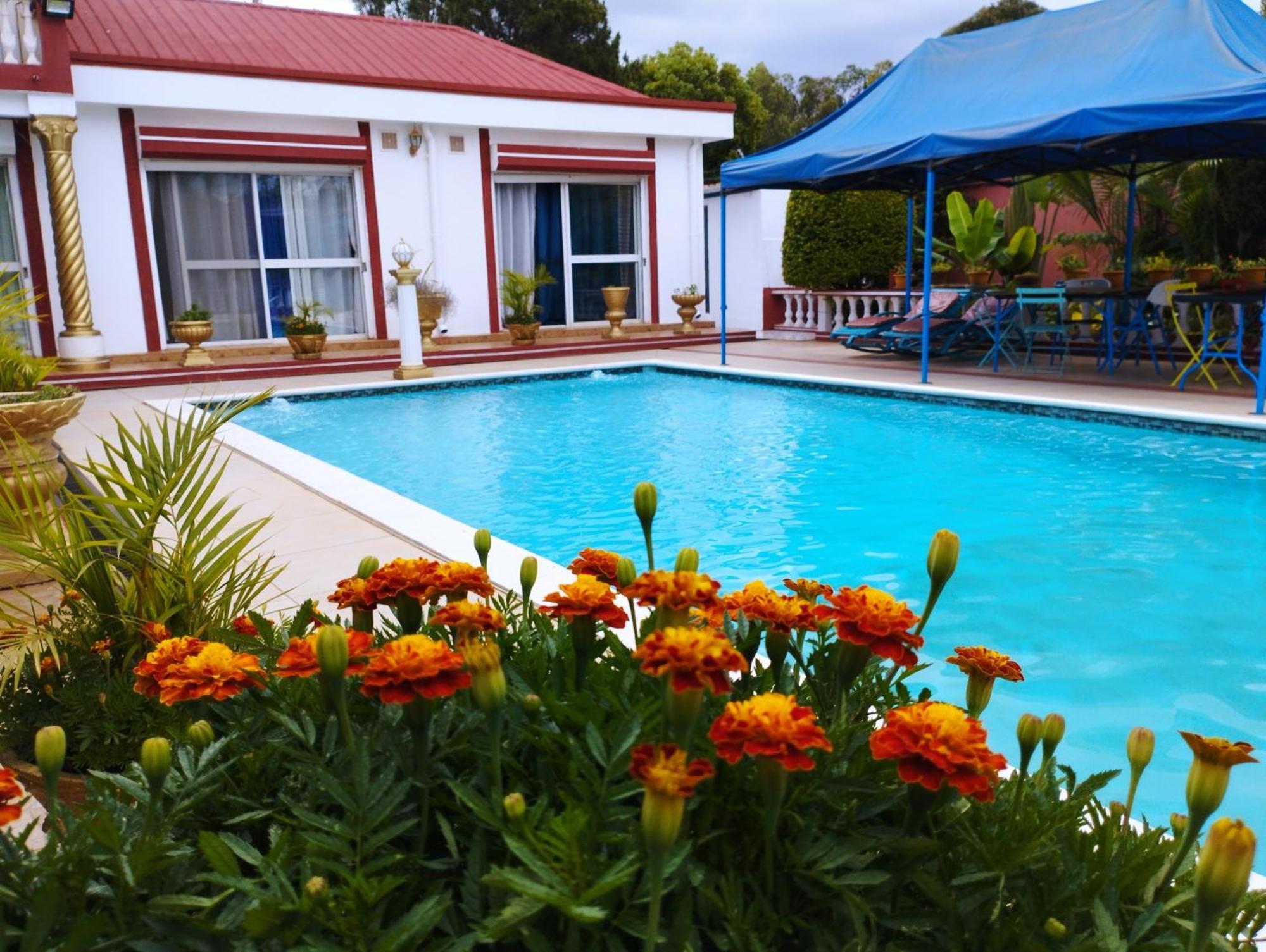 Petite Flower Guest House Talata-maty Exterior photo