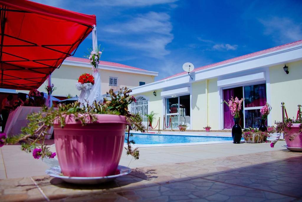 Petite Flower Guest House Talata-maty Exterior photo