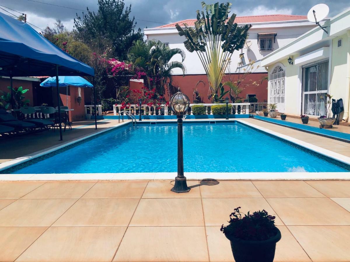 Petite Flower Guest House Talata-maty Exterior photo