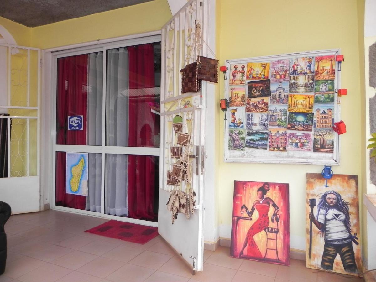 Petite Flower Guest House Talata-maty Exterior photo