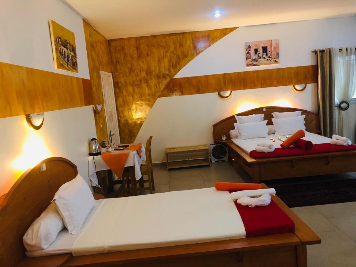 Petite Flower Guest House Talata-maty Exterior photo